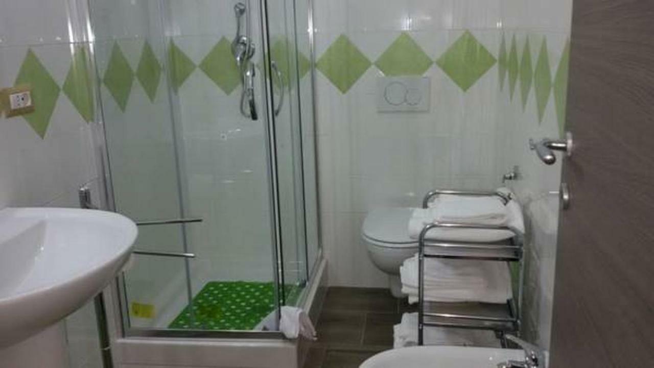 Algherose Bed & Breakfast *
